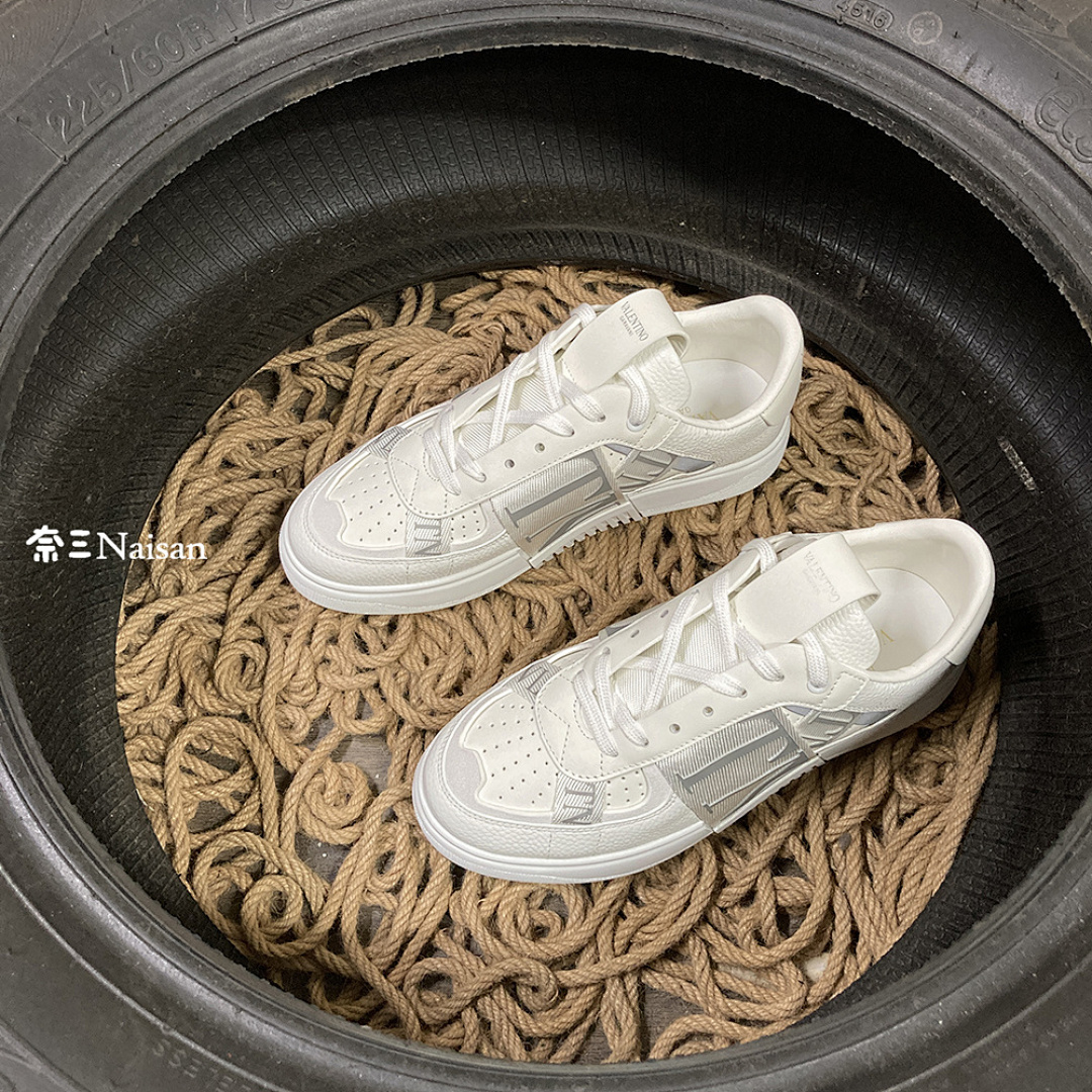 ▶ VL7N SNEAKER - Image 7