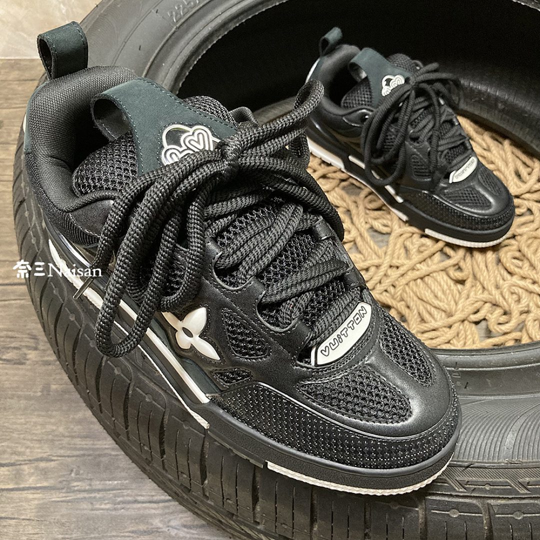 ▶ LV Skate Trainers, photo 1
