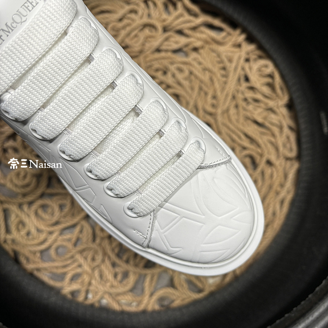 Christian Louboutin Alexander McQueen Sneaker - Image 15