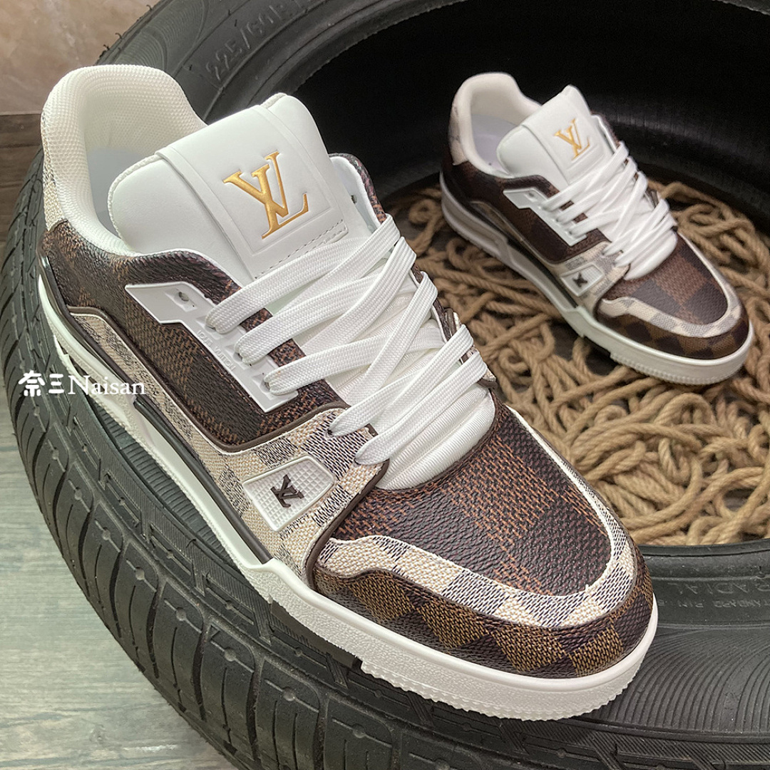 ▶ 1V Trainer Sneaker, photo 1