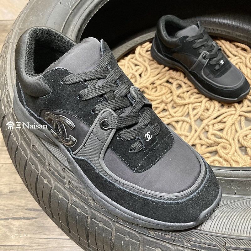 ▶ CHANEL Sneaker, photo 1