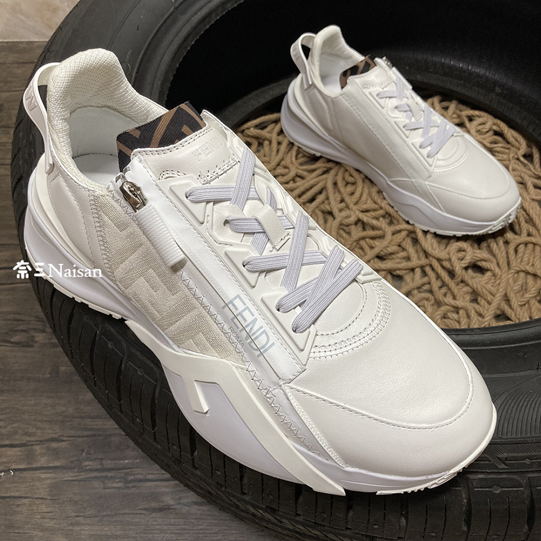 ▶ Flow Sneakers, photo 1