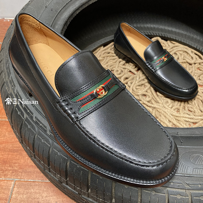 ▶ Gucci Men's Loafer, photo 1