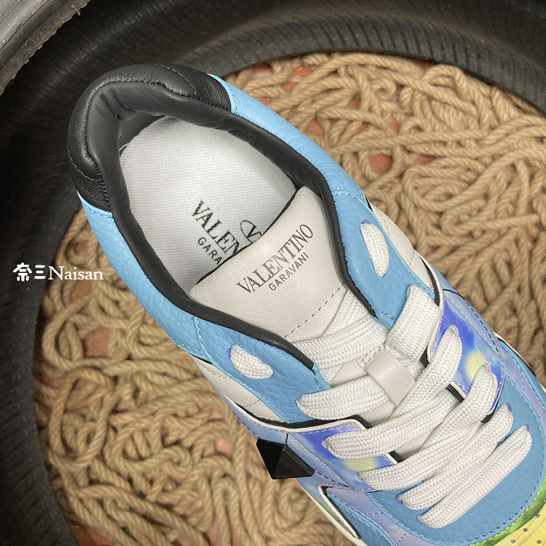 On Running ONE STUD LOW-TOP - Image 13
