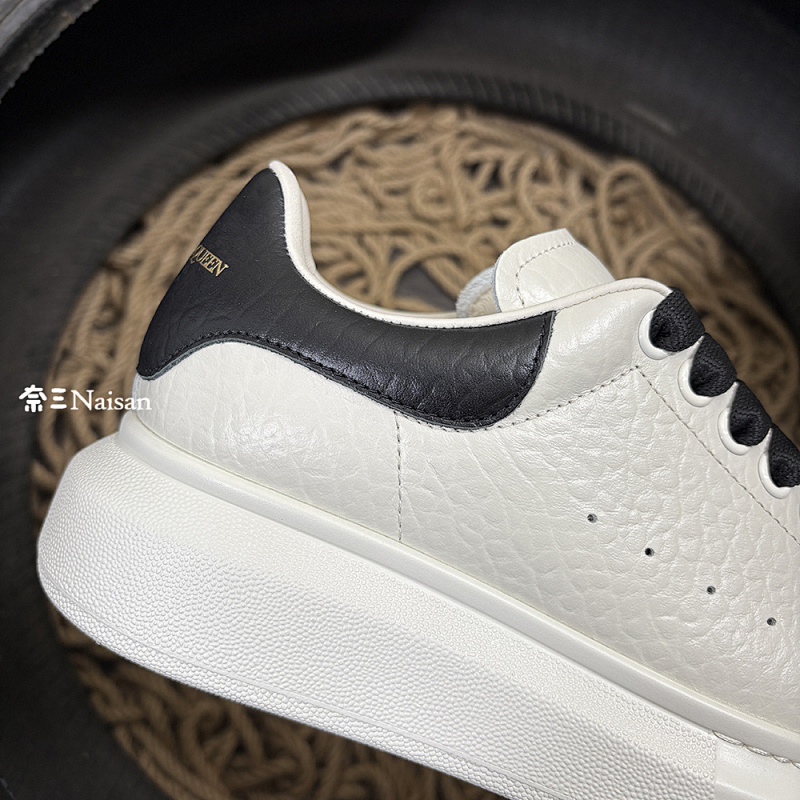 Christian Louboutin Christian Louboutin, photo 1