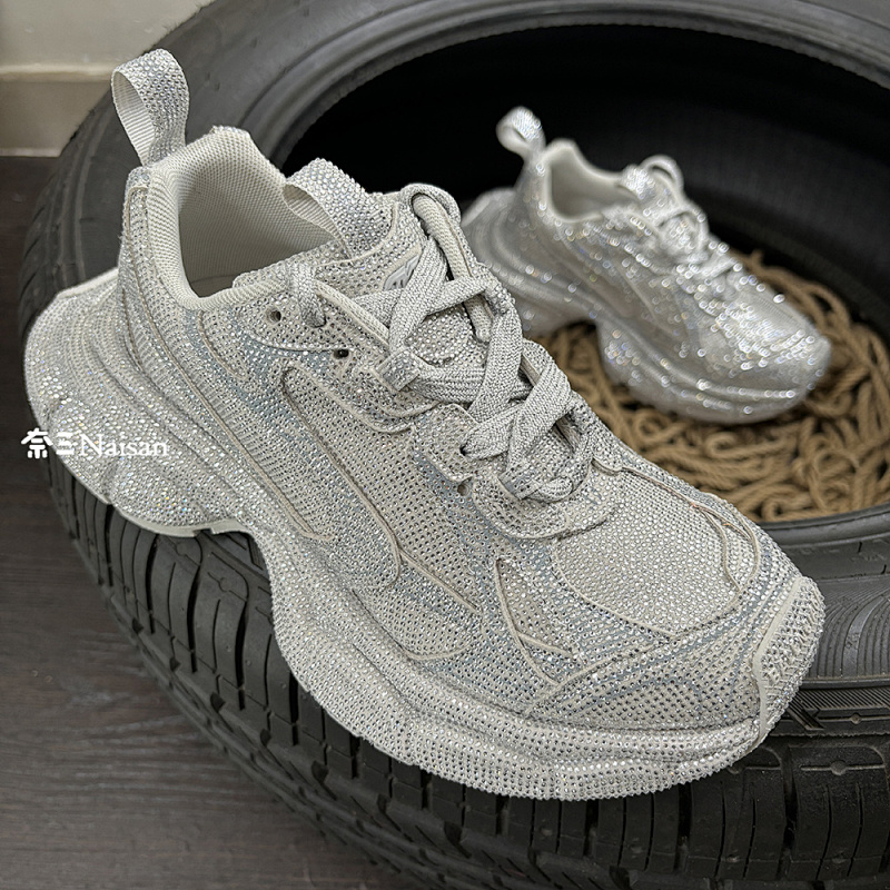 ▶ Balenciga Sneaker, photo 1
