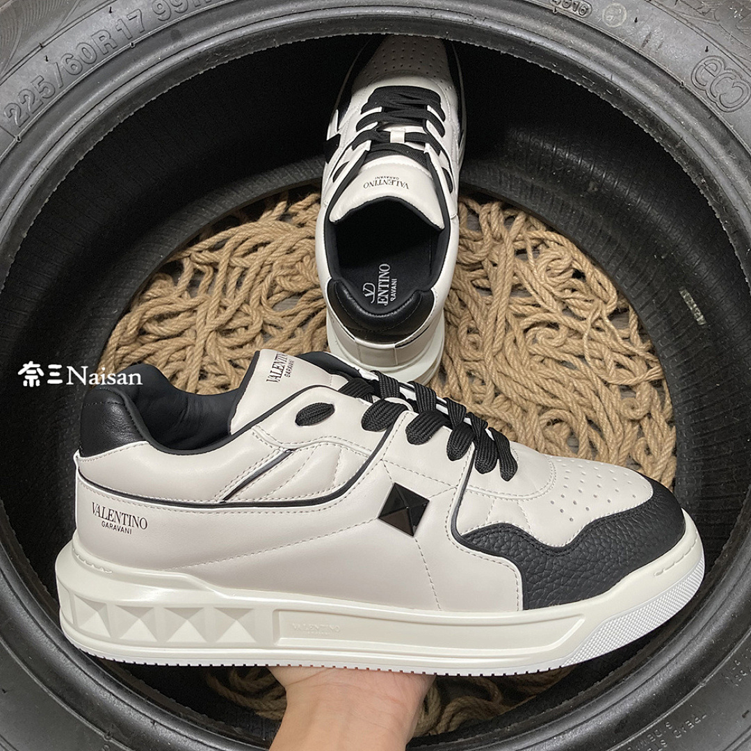 On Running ONE STUD LOW-TOP - Image 8