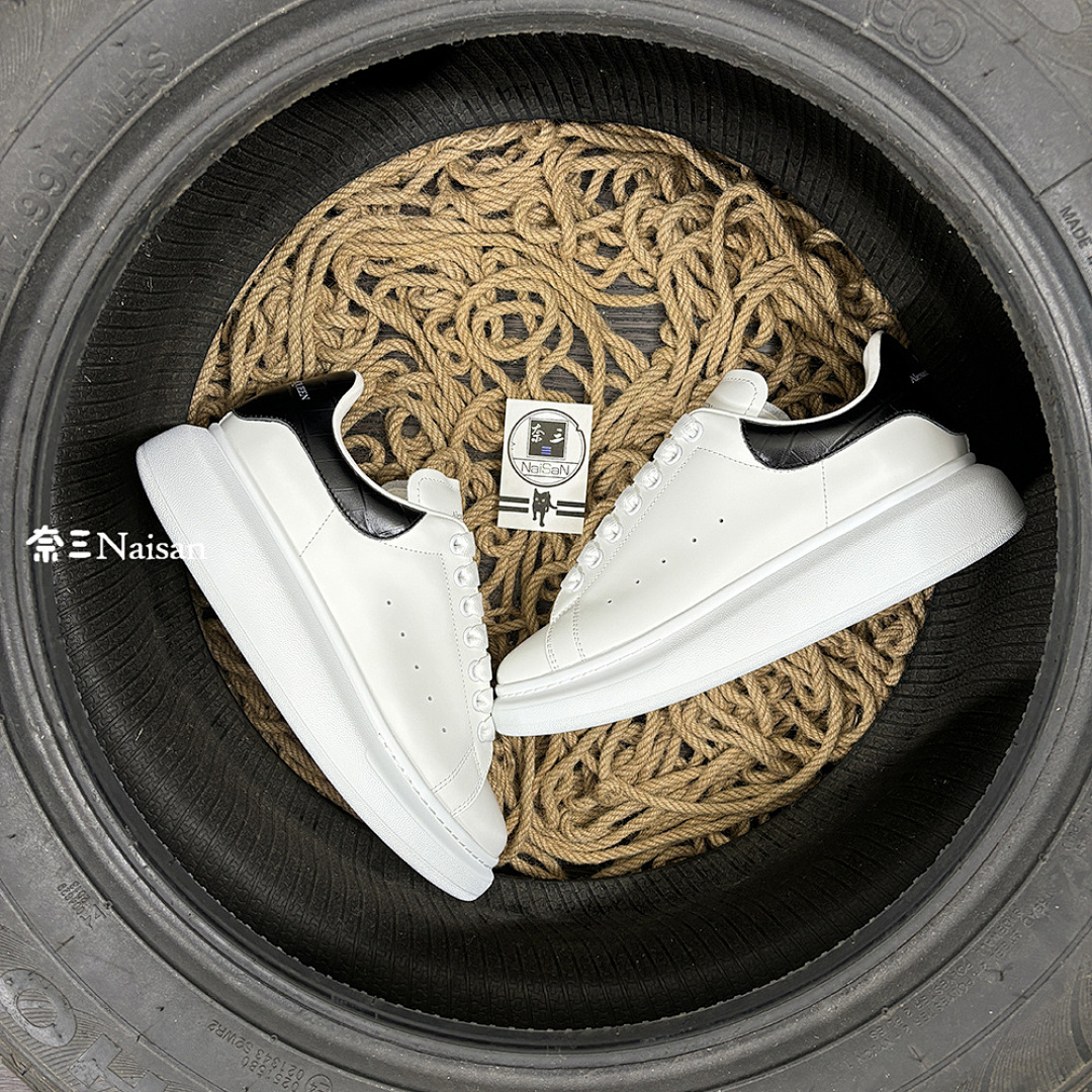 Christian Louboutin Alexander McQueen Sneaker - Image 3