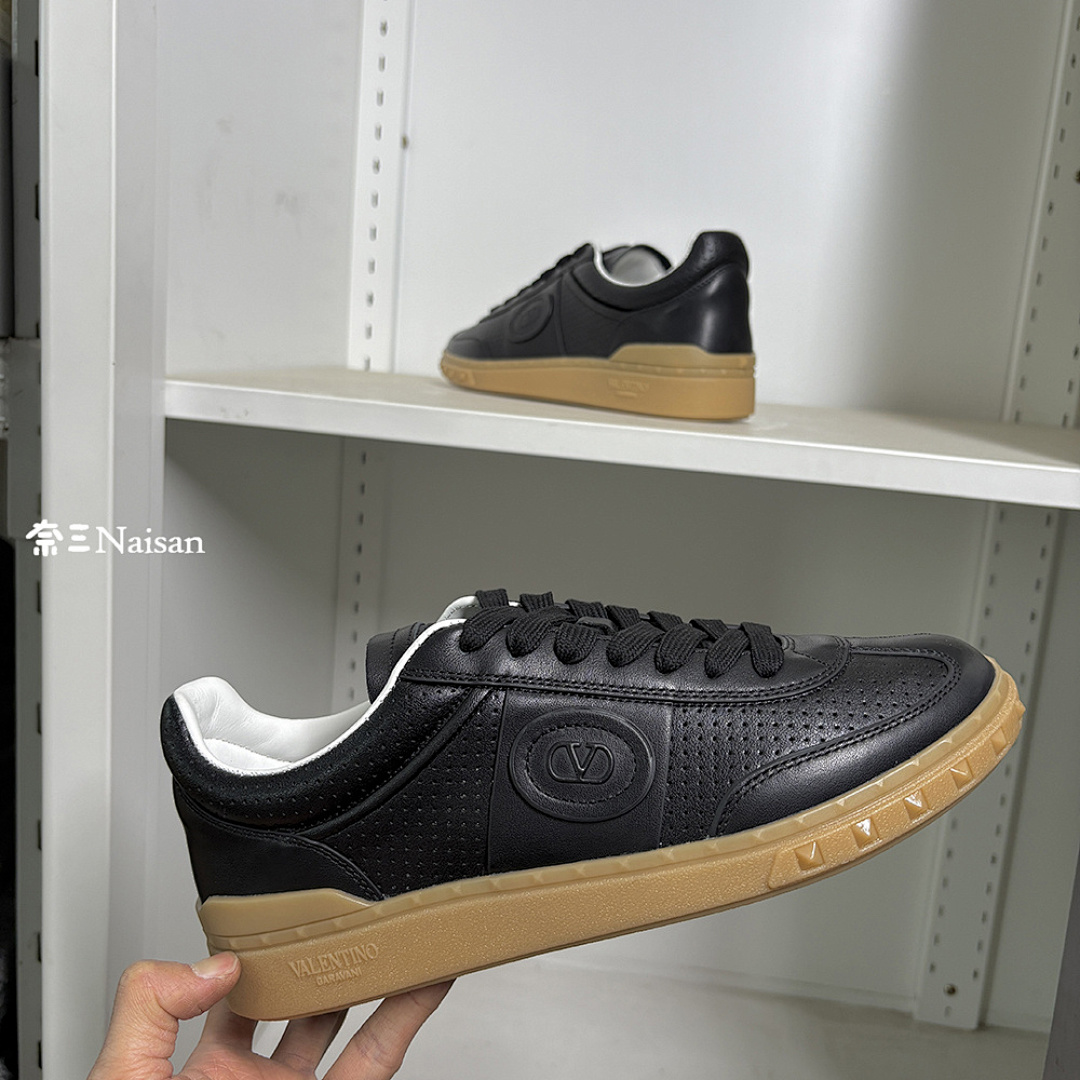 ▶ UPVILLAGE LOW - Image 18