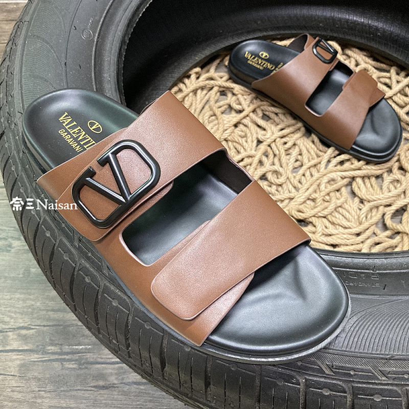 ▶ Valentino Sandals