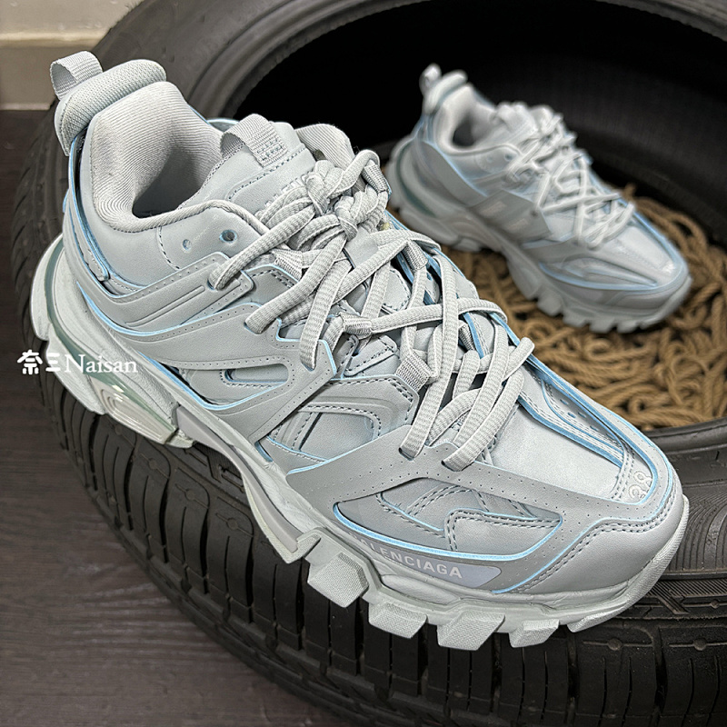 ▶ Balenciga Sneaker, photo 1