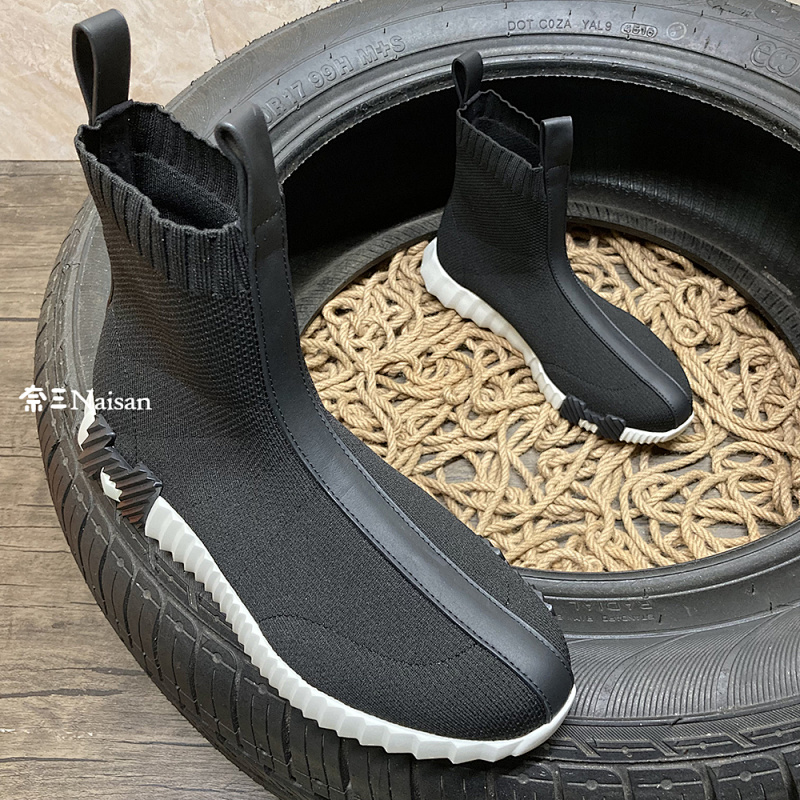 ▶ Hermes Sneakers, photo 1