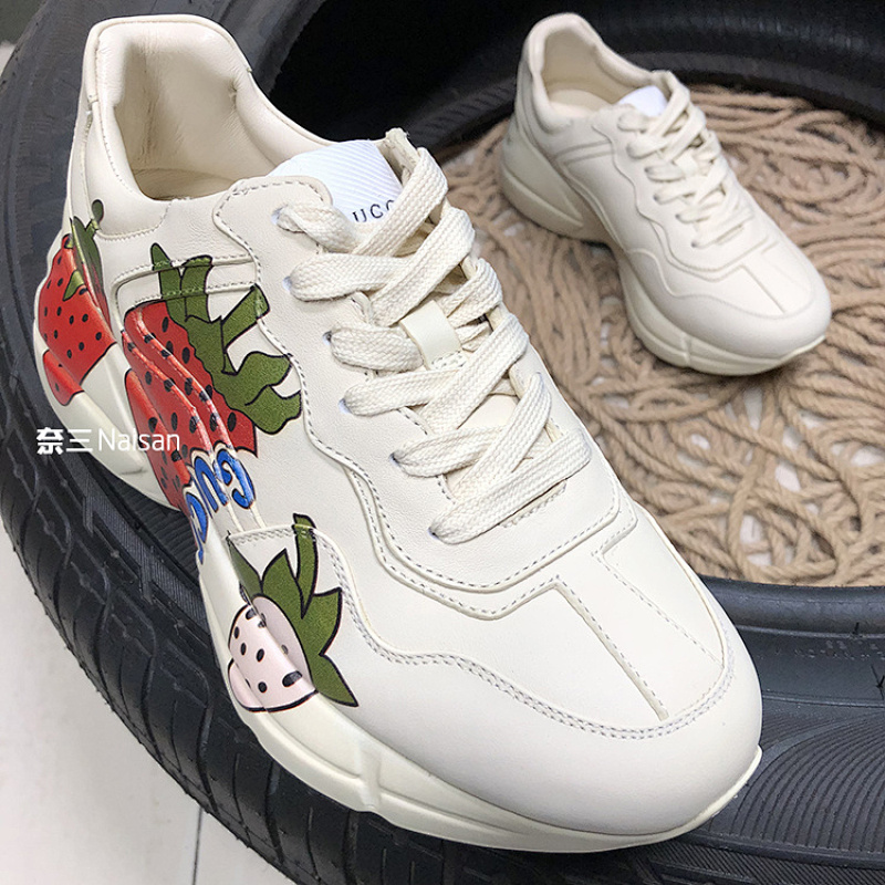 On Running Rhyton Sneaker With Strawberry, photo 1