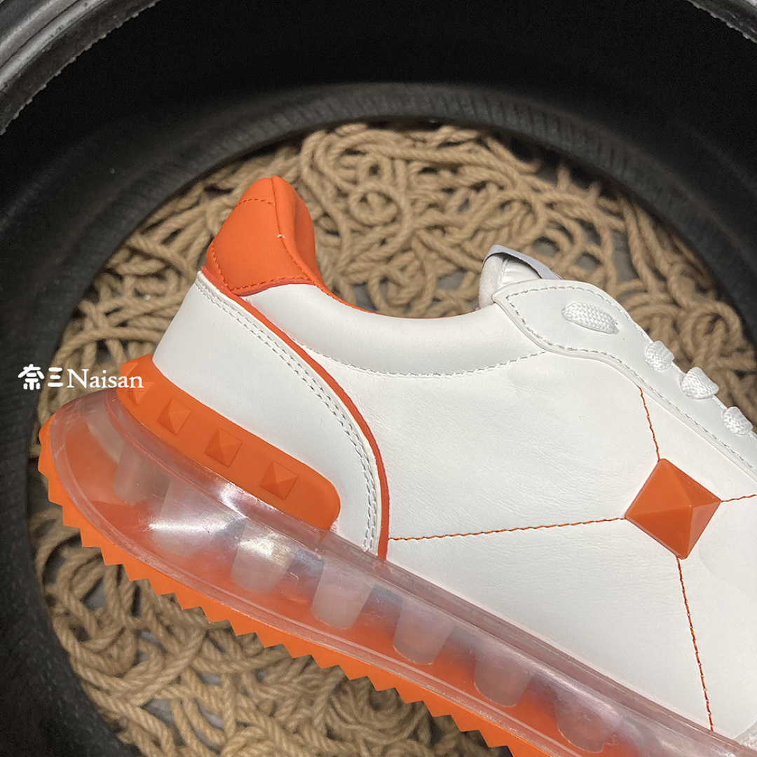 ▶ STUD AROUND LOW-TOP CALFSKIN AND NAPPA - Image 11
