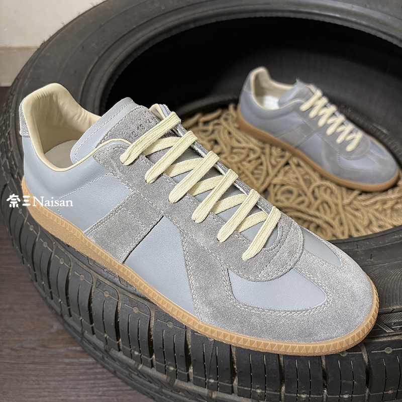 ▶ ▶, photo 1