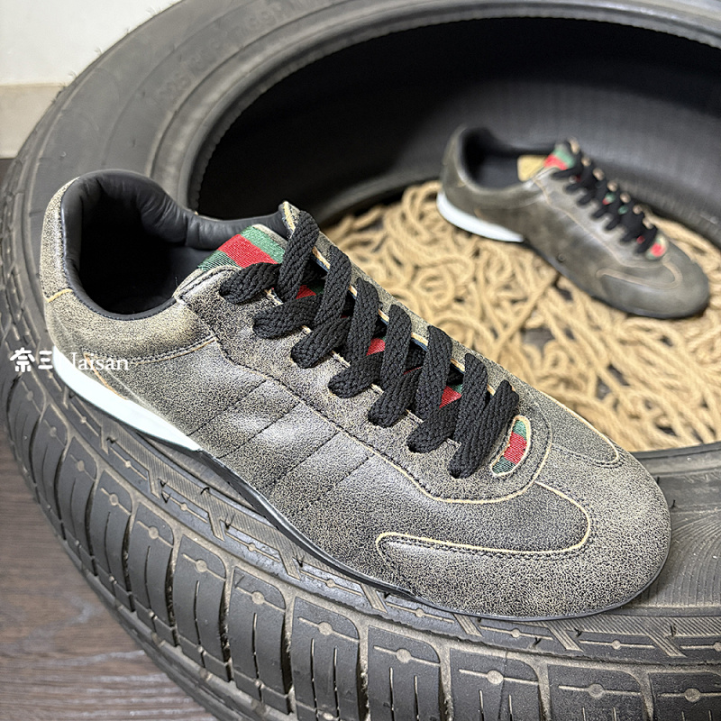 ▶ Shift Sneaker, photo 1