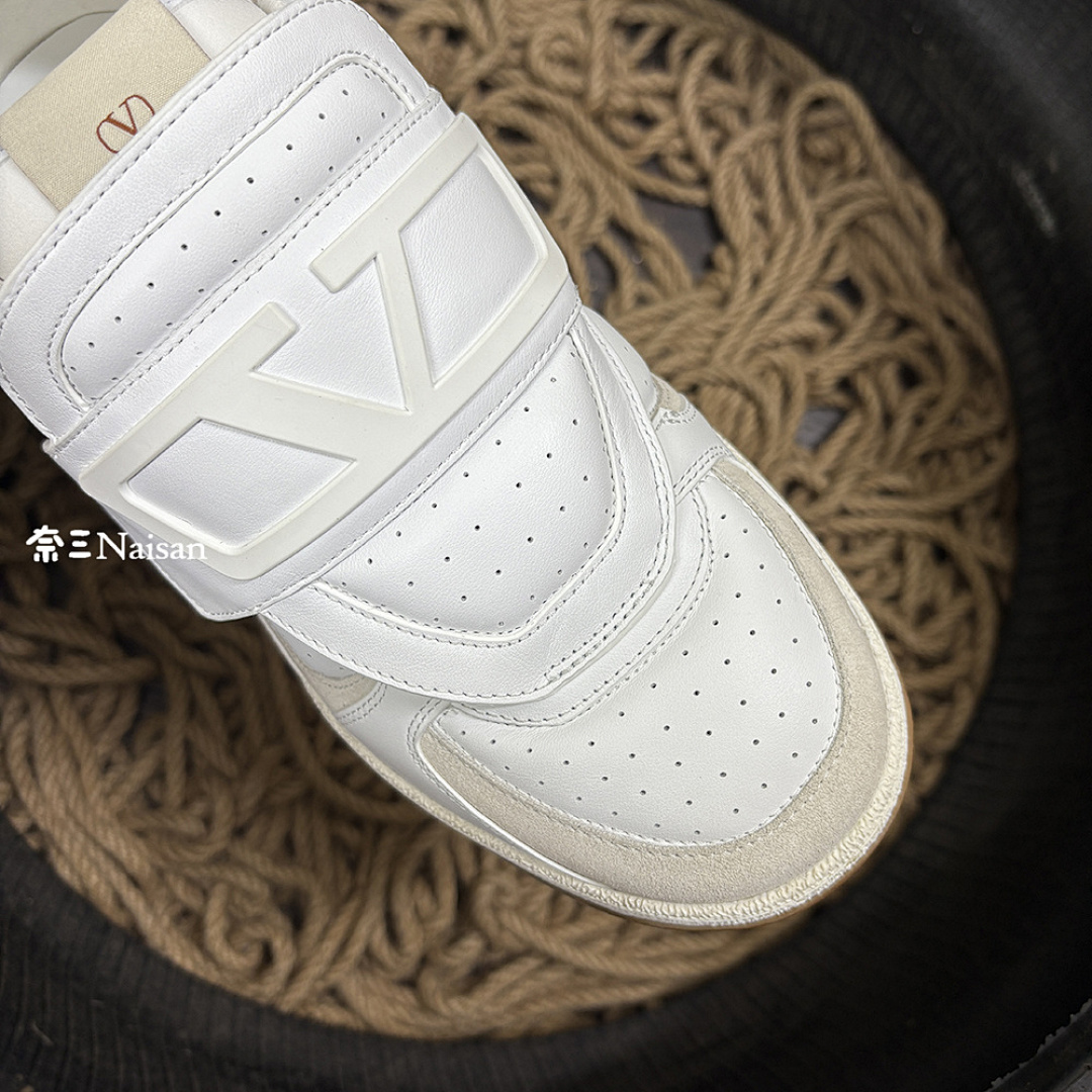 ▶ Joie De Jouer Low-Top Trainer - Image 16