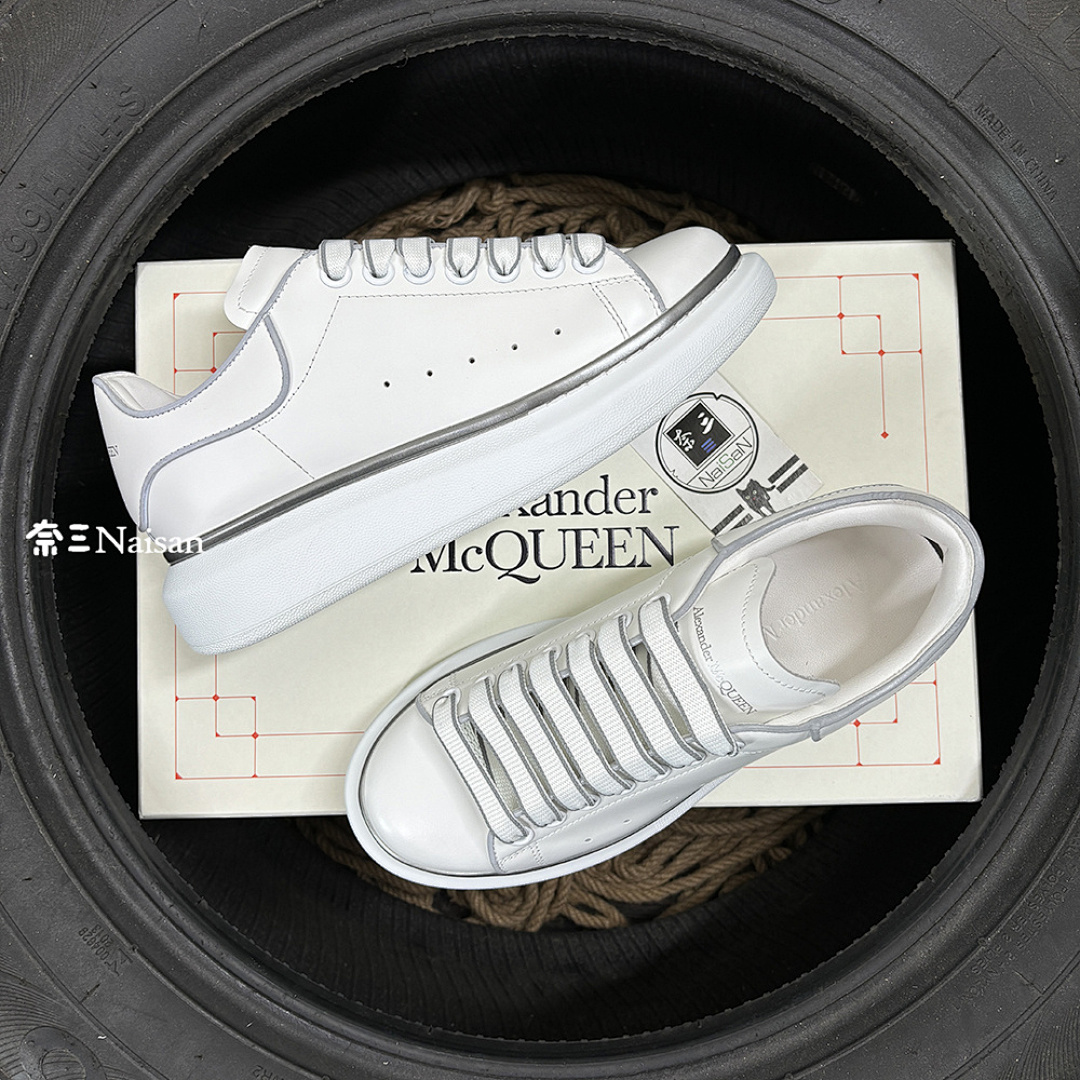 Christian Louboutin Alexander McQueen Sneaker - Image 2