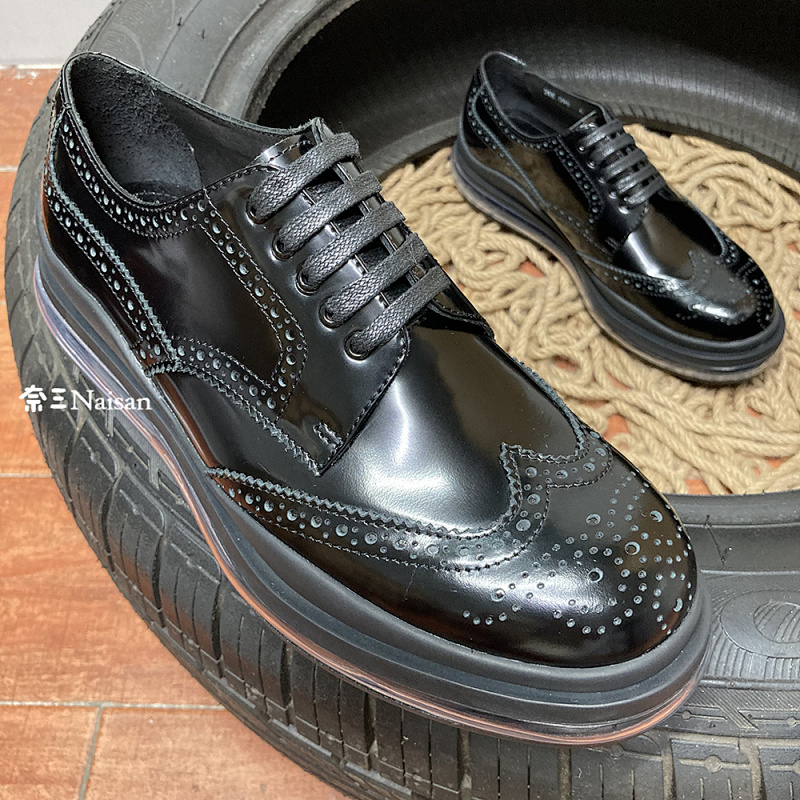 ▶ 004 Prada Loafers, photo 1