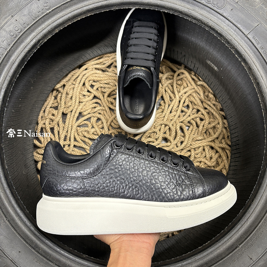 Christian Louboutin Alexander McQueen Sneaker - Image 9