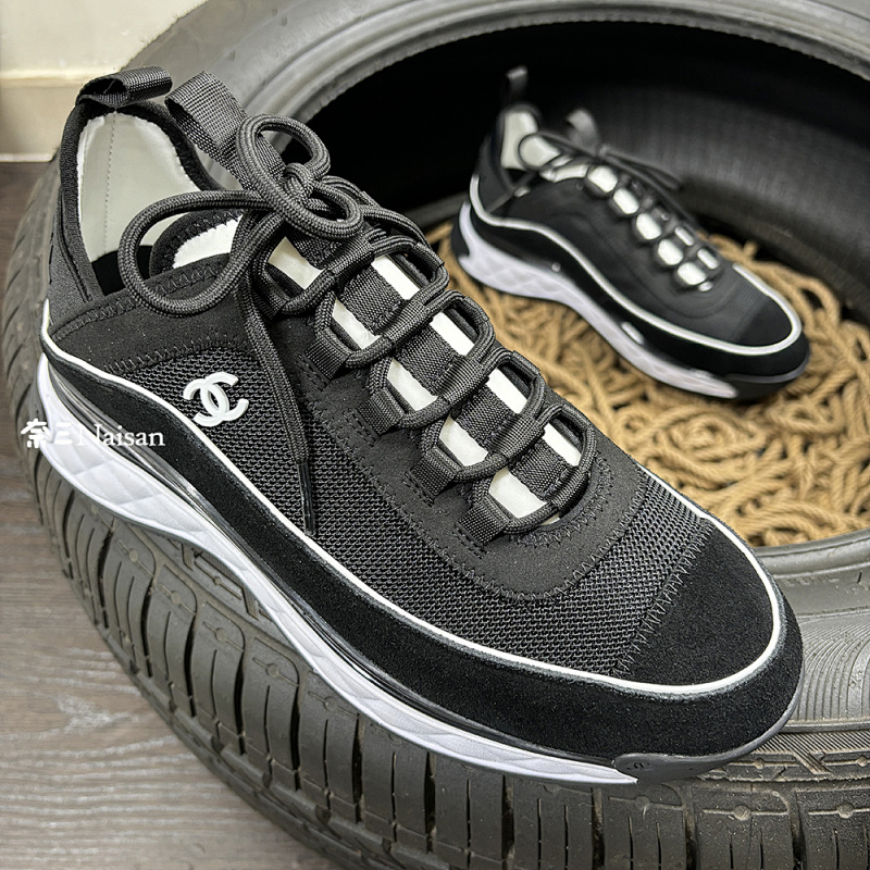 ▶ CHANEL Sneaker, photo 1