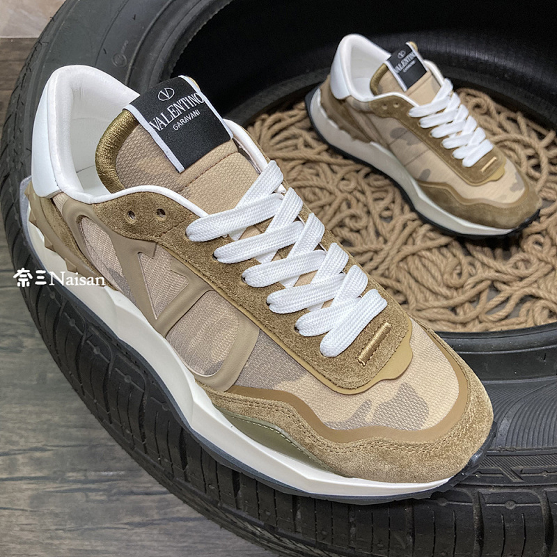 ▶ Valentino Sneakers, photo 1
