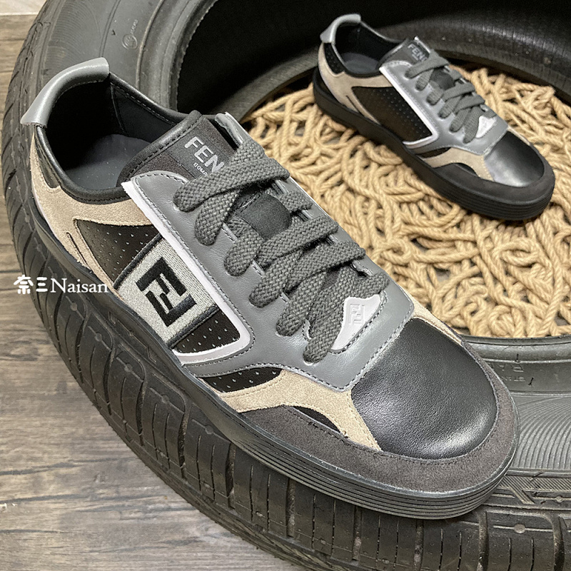 ▶ Step Beige Leather Low-Tops, photo 1