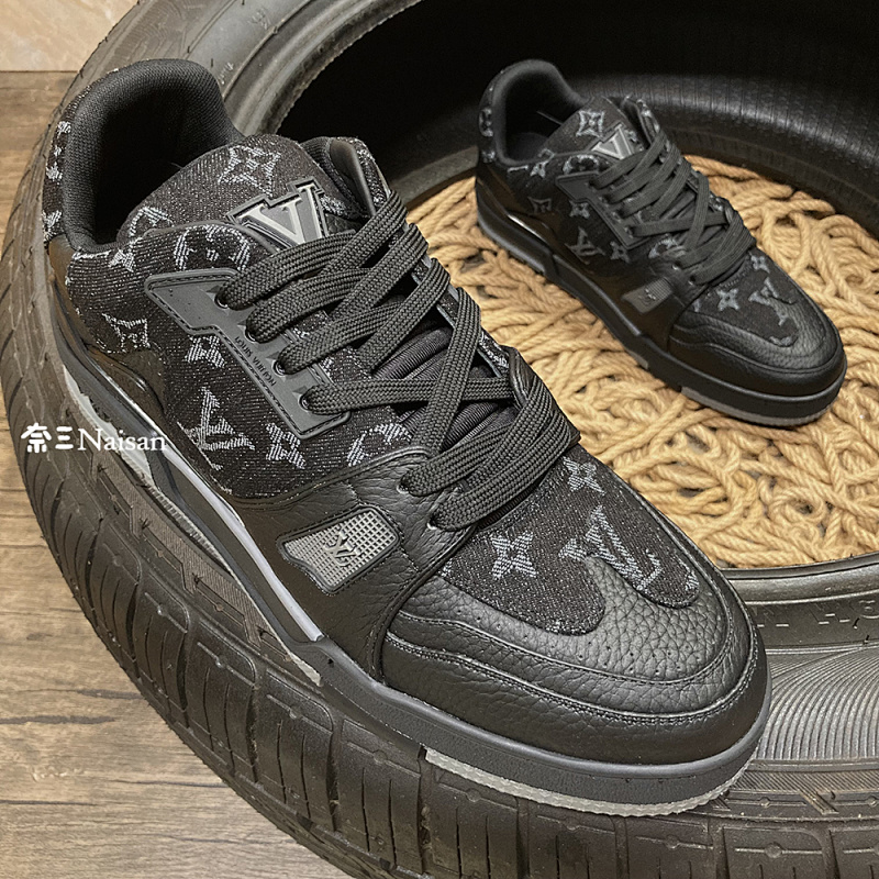▶ 1V Trainer Sneaker, photo 1