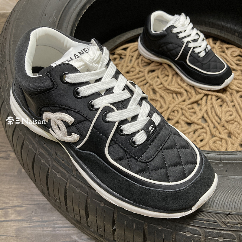 ▶ CHANEL Sneaker, photo 1