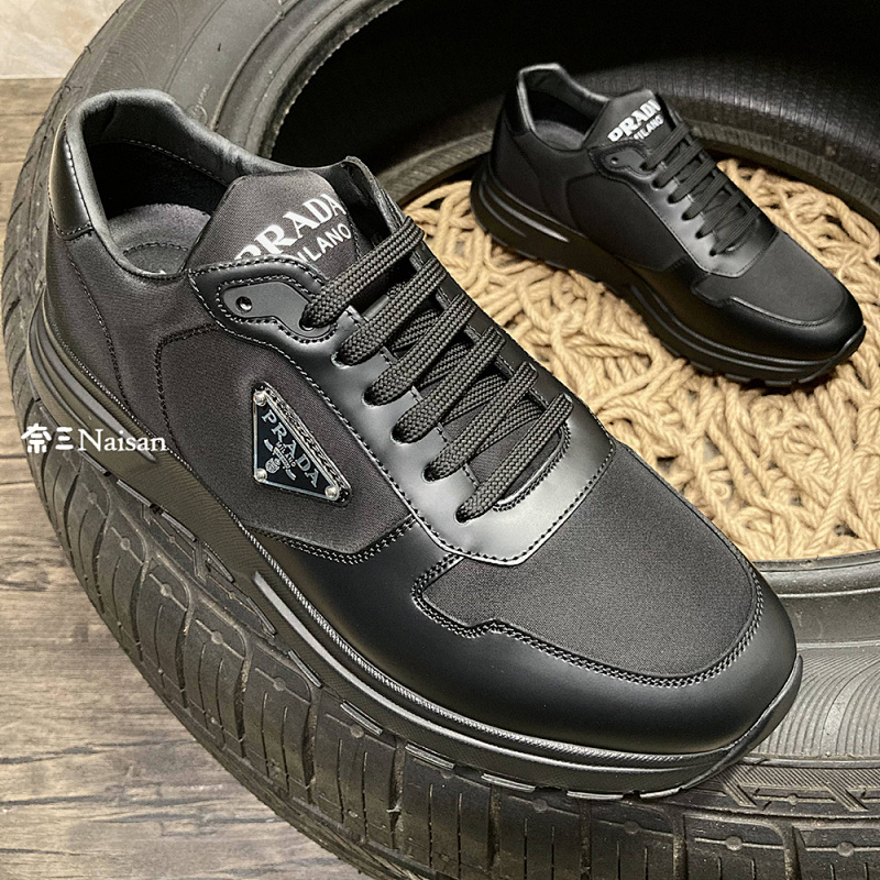 ▶ Prada Sneakers, photo 1