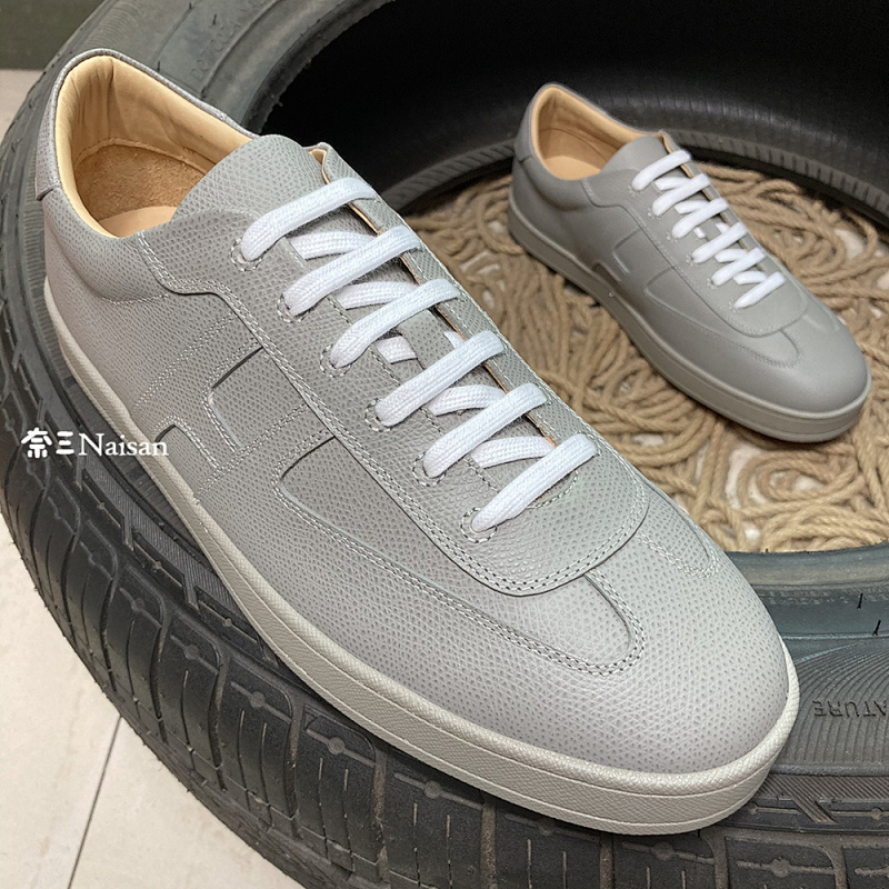 ▶ Boomerang Sneaker, photo 1