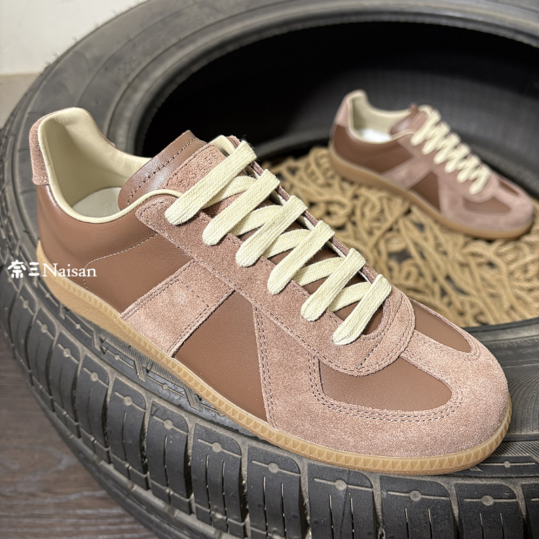 ▶ Replica Sneakers In (Coffee), photo 1