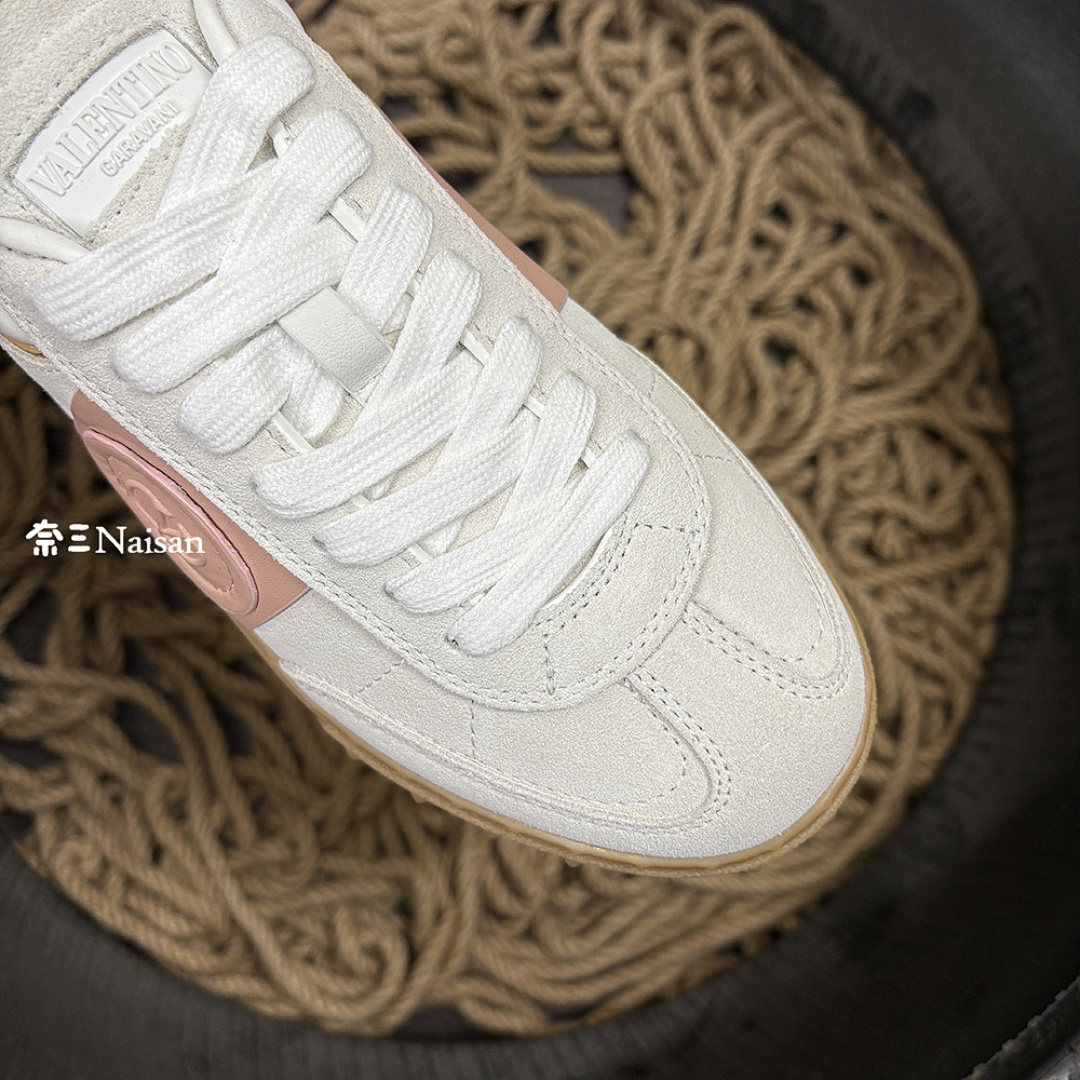 ▶ UPVILLAGE LOW - Image 16