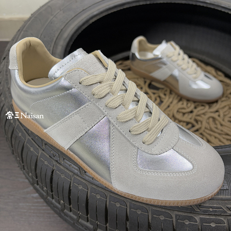 ▶ Replica Sneakers, photo 1