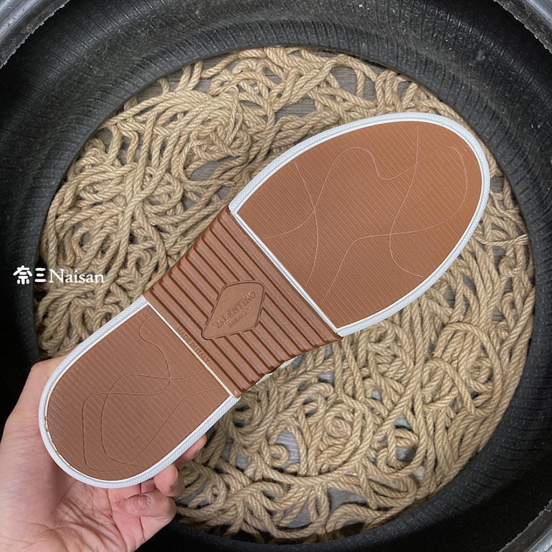 ▶ VL7N SNEAKER - Image 15