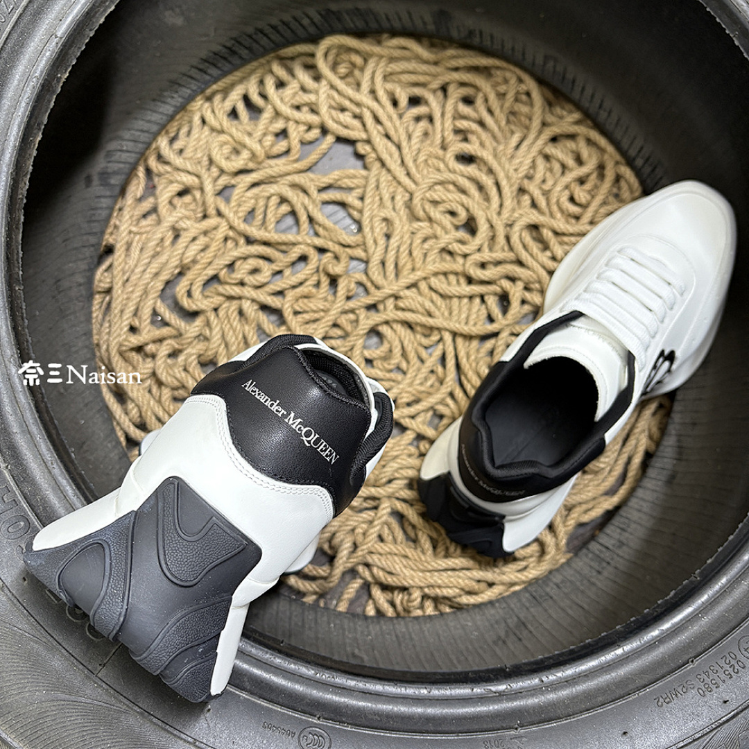 ▶ Alexander McQueen Sprint Runner - Image 9