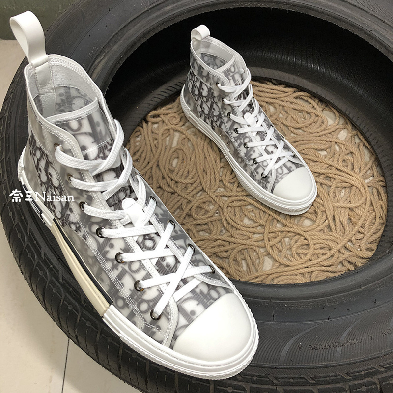 ▶ High Top Sneakers, photo 1