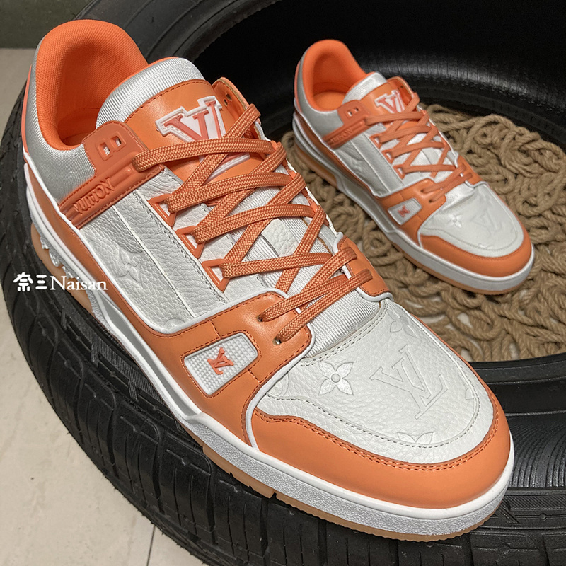 ▶ 1V Trainer Sneaker, photo 1