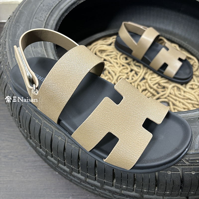 ▶ Genius Sandal, photo 1