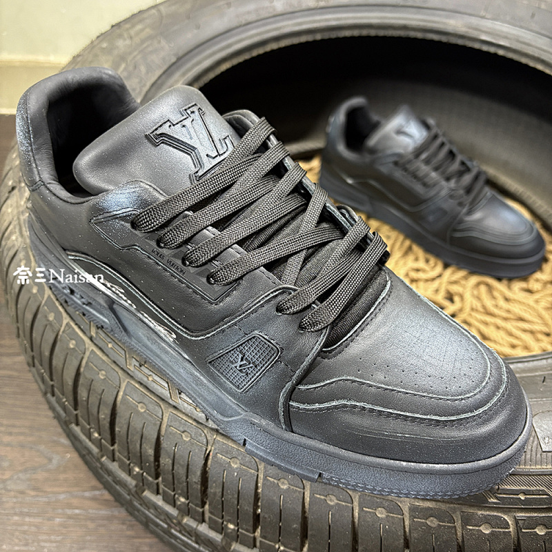 ▶ 1V Trainer Sneaker, photo 1