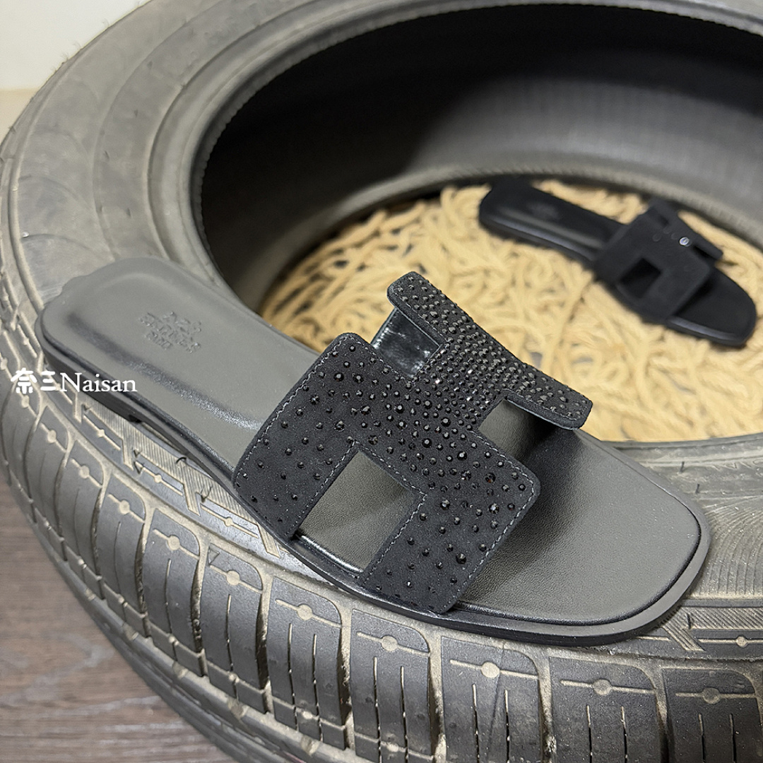 ▶ Oran Sandal, photo 1