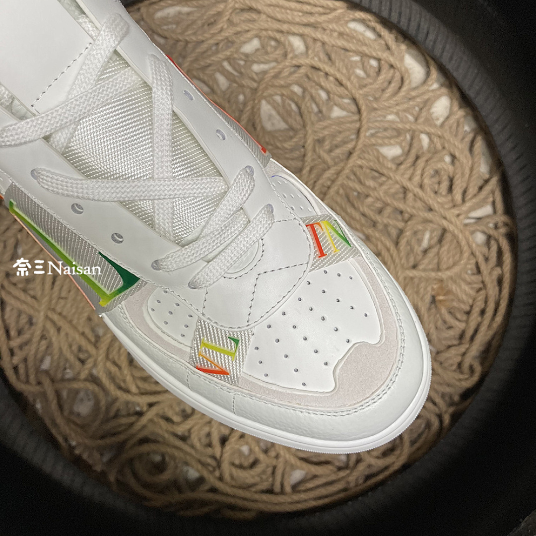 ▶ VL7N SNEAKER - Image 14