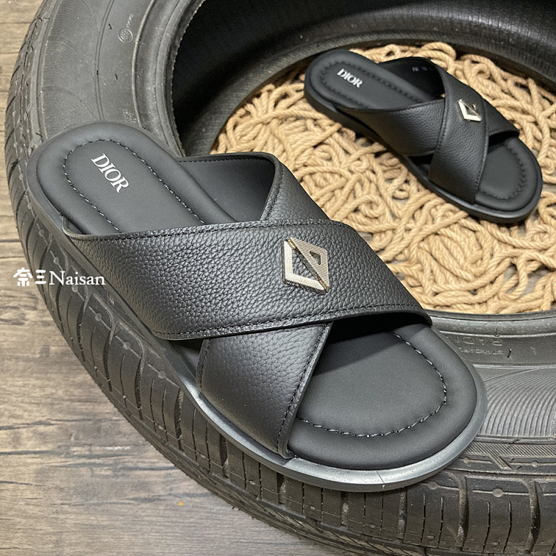 ▶ Dior Sandals, photo 1