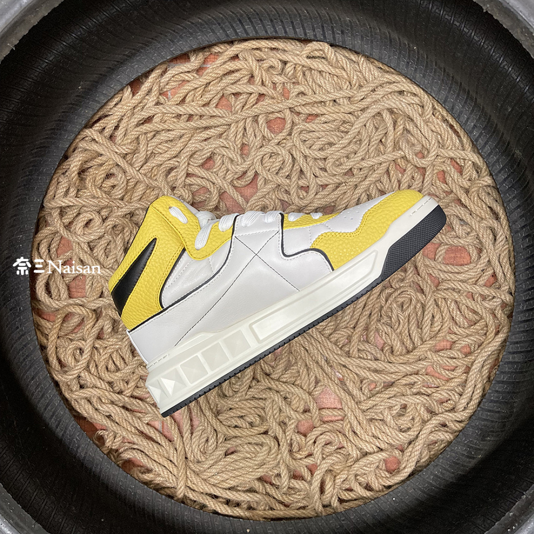 On Running ONE STUD MID-TOP - Image 10