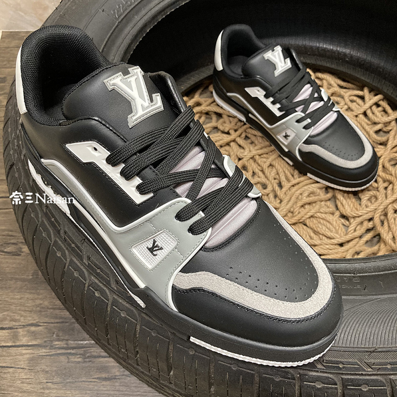 ▶ 1V Trainer Sneaker, photo 1