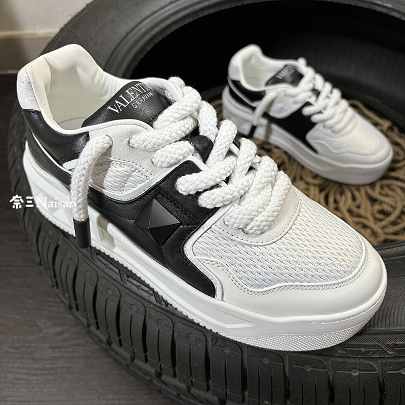 On Running ONE STUD XL NAPPA LEATHER LOW-TOP
