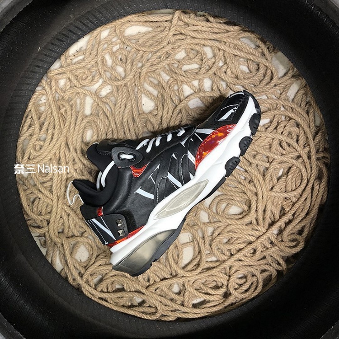 ▶ VT High Top Sneakers - Image 10