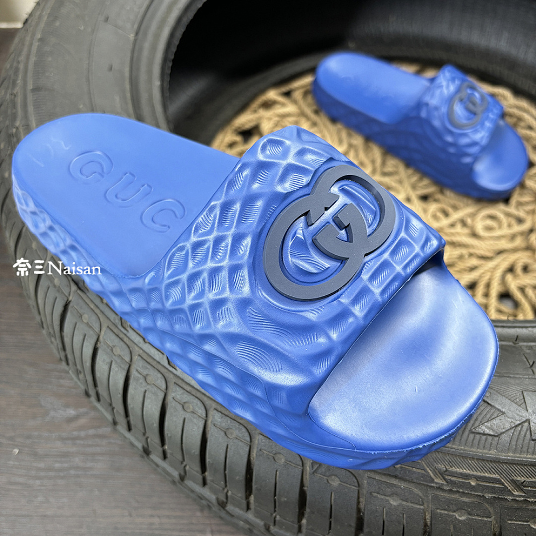 ▶ G Slide, photo 1