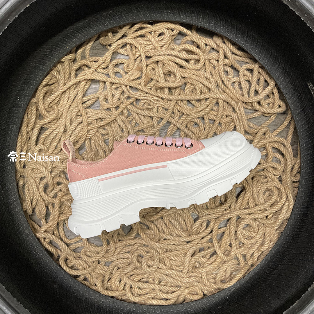 ▶ Alexander McQueen TREAD SLICK LACE UP Sneaker - Image 10