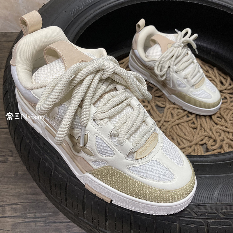 ▶ LV Skate Trainers, photo 1